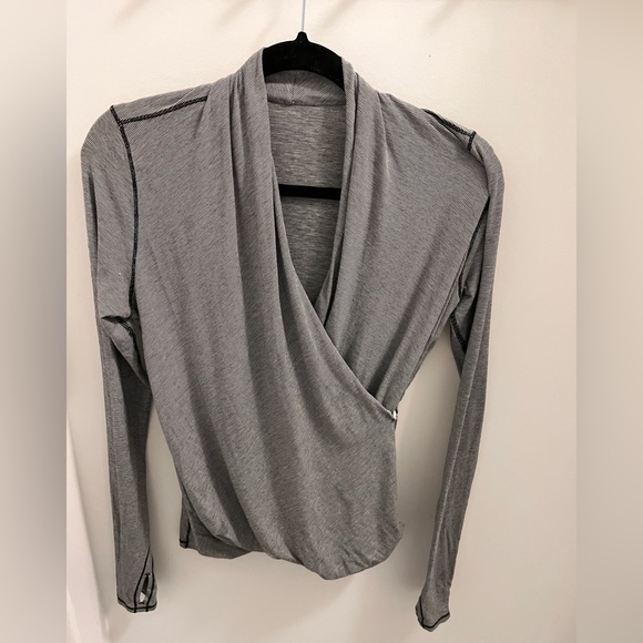 lululemon Radiant Long Sleeve - Picture 4 of 5